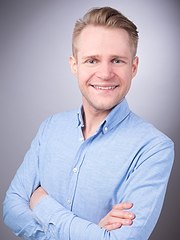 oliver-gerberding-180x240