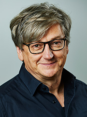 schwanenberger-uhec-0496-180x240